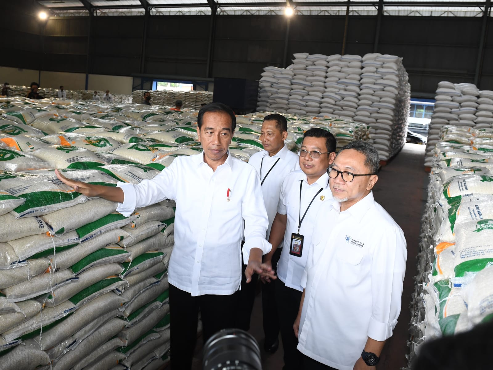 Presiden salurkan beras cadangan 2023