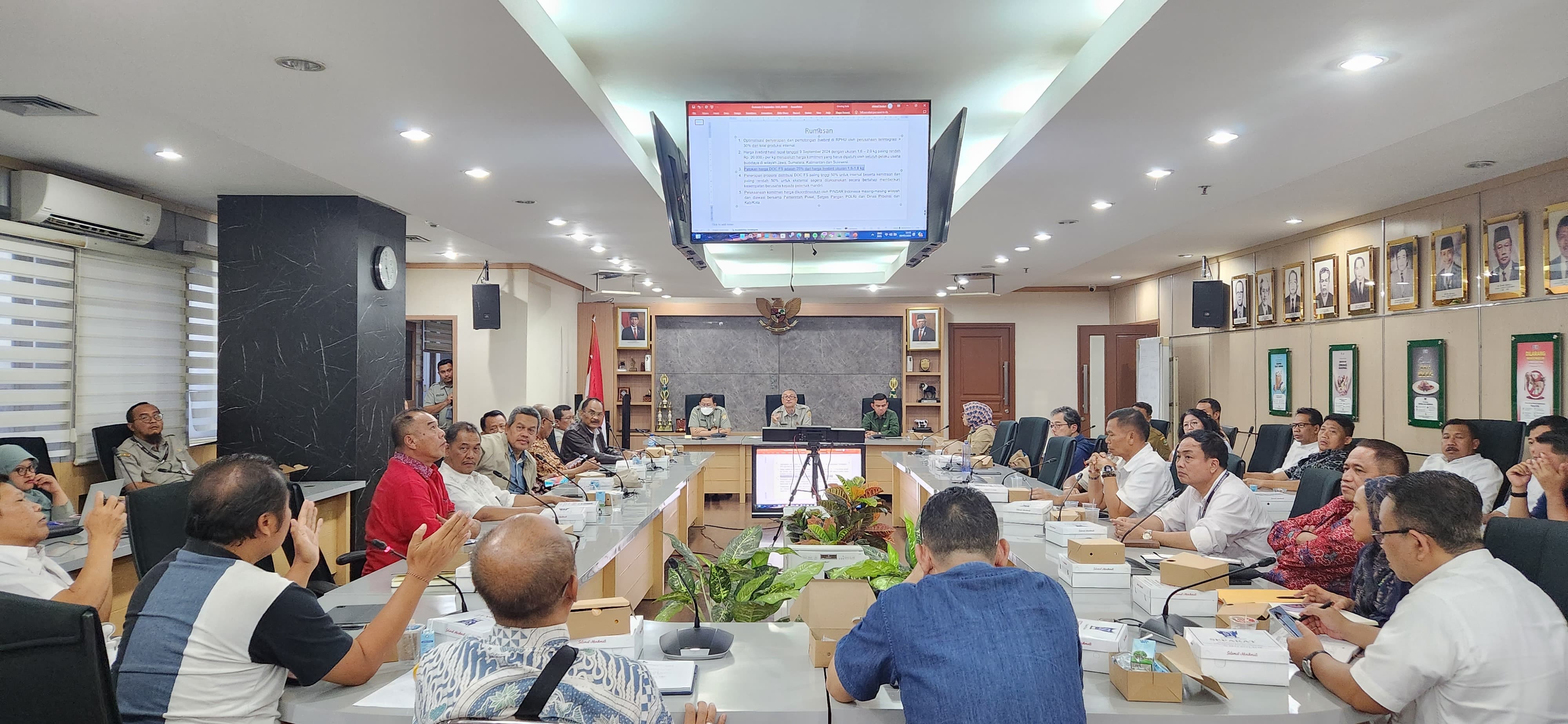 Kementan Stabilitasi Harga Ayam Hidup Untuk Lindungi Peternak dan Konsumen