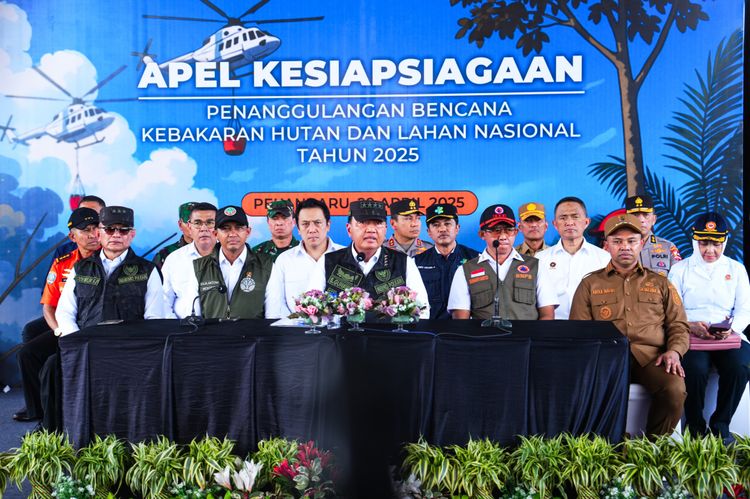 Apel Kesiapsiagaan Penanganan Karhutla Nasional 2025 Apel Kesiapsiagaan Penanganan Karhutla Nasional 2025
