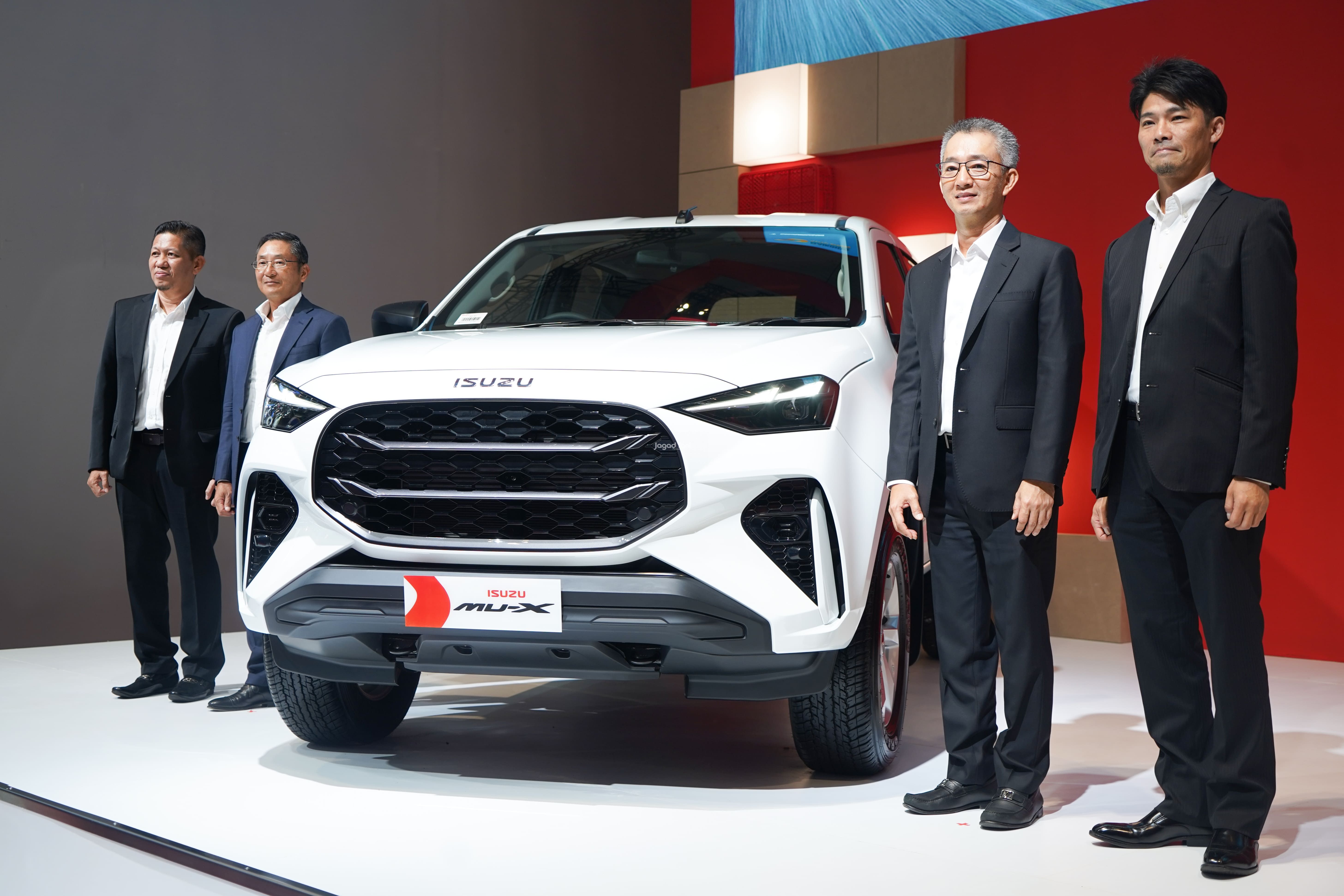 New Isuzu mu-X 4WD Launching New Isuzu mu-X 4WD Launching